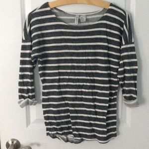 Divided Striped Sweater w/ 3/4 Rolled Sleeves